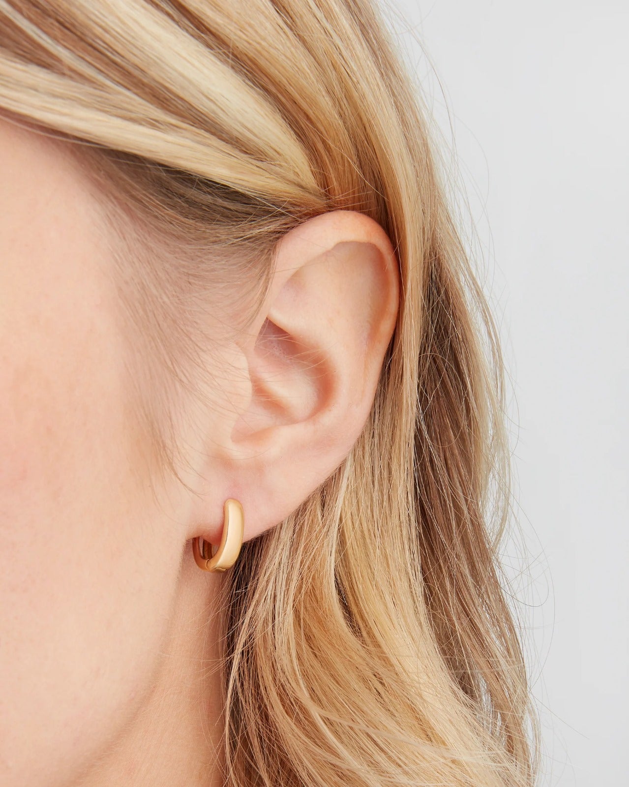 Base Pair Earring Gold